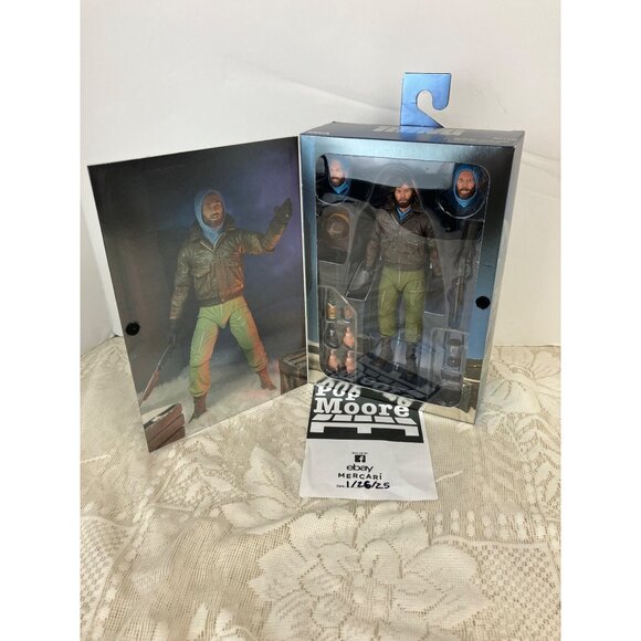 NECA The Thing Ultimate MacReady Action Figure Outpost 31 New With Box Defects - Picture 7 of 16